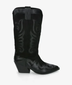 Botas CORINA M5811 en negro