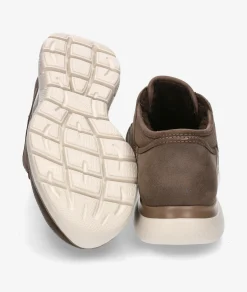 Botas Skechers 232927 en marrón