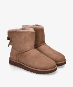 Botas UGG MINI BAILEY BOW en topo