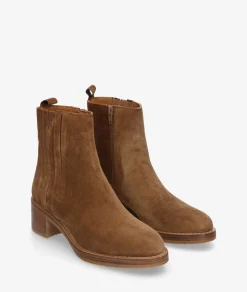 Botines Alpe 2617 en serraje cuero