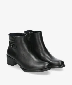 Botines Dorking 8966 en negro