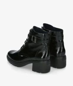 Botines Fluchos F2107 en charol negro