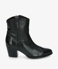 Botines Kénnebec 671 en negro