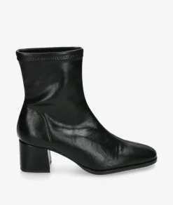 Botines pabloochoa.shoes 78330 en negro