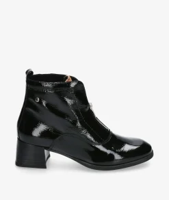 Botines pabloochoa.shoes 4463 en charol negro