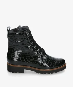 Botines Pitillos 10774 en charol negro