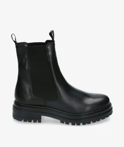 Botines Traveris B 2577 en negro