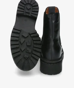 Botines Traveris B-3458 en negro