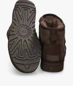 Botines UGG CLASSIC MINI II en marrón