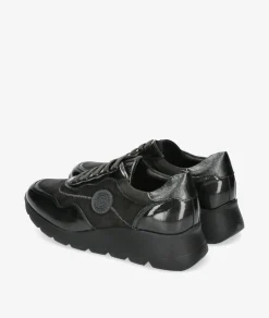 Deportivos Amarpies 27095 en negro