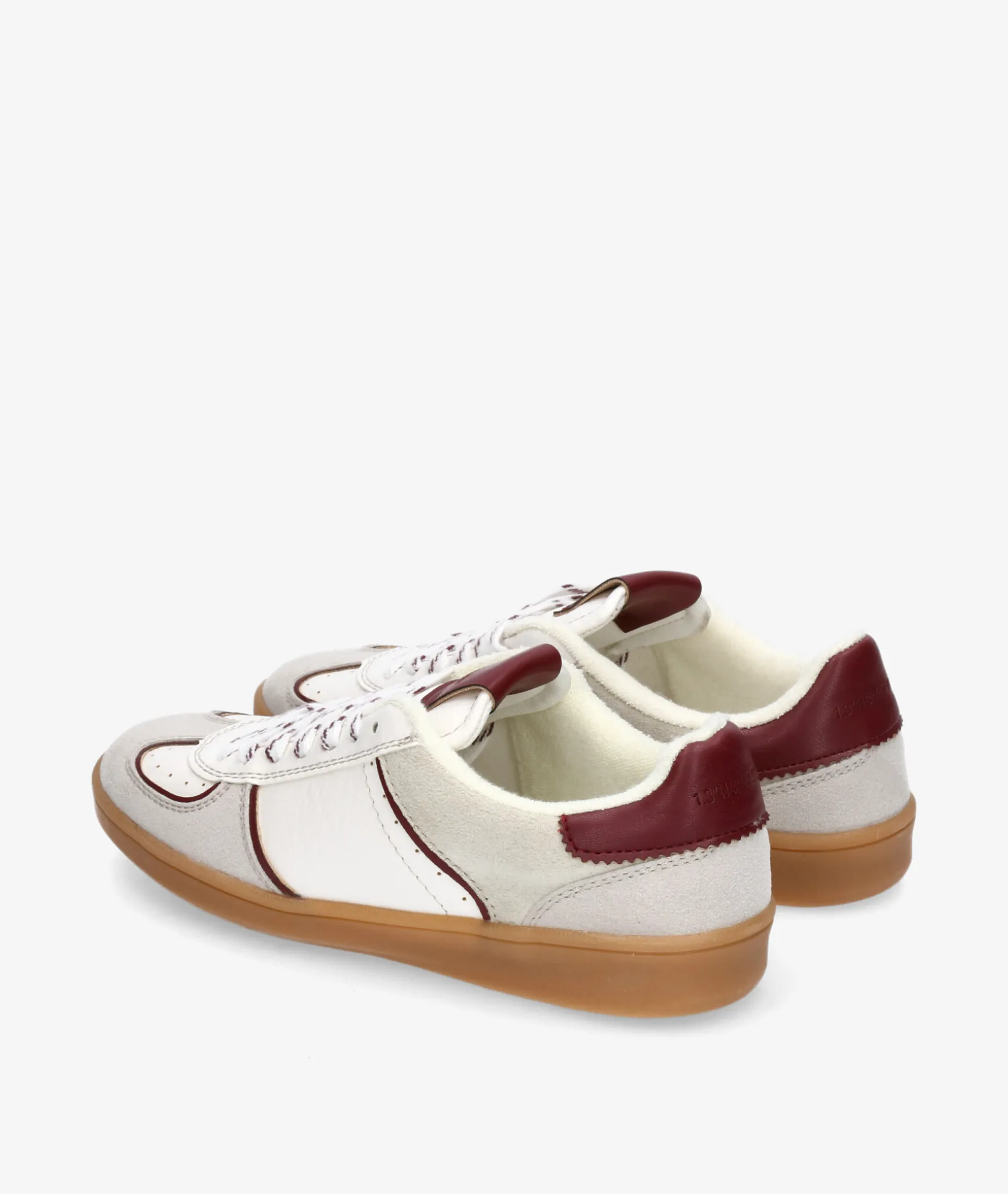 Deportivos CORINA M6040 en blanco