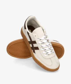 Deportivos CORINA M6045 en beige