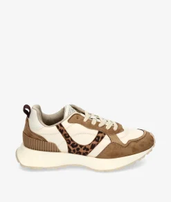 Deportivos CORINA M4532 en beige