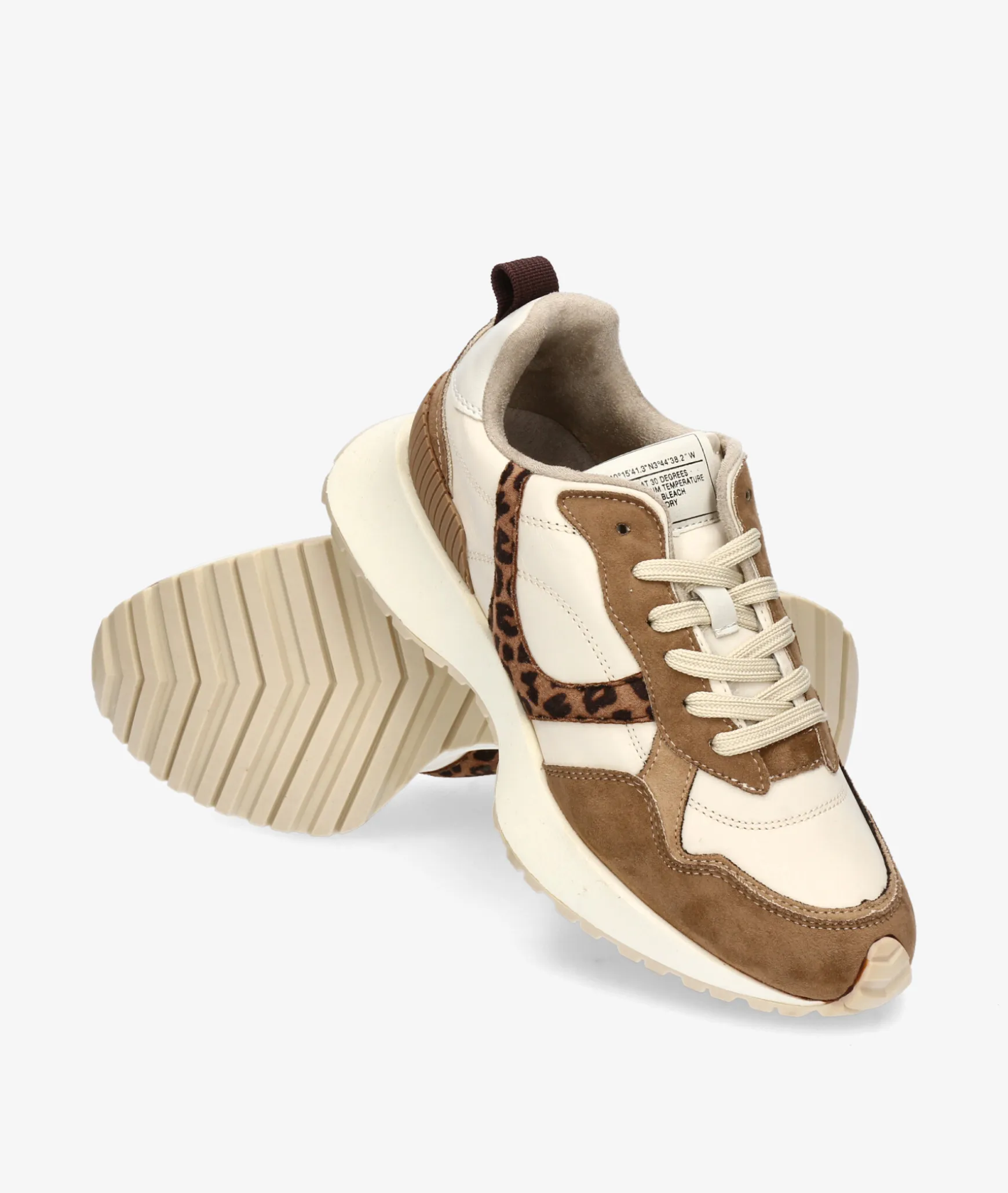 Deportivos CORINA M4532 en beige