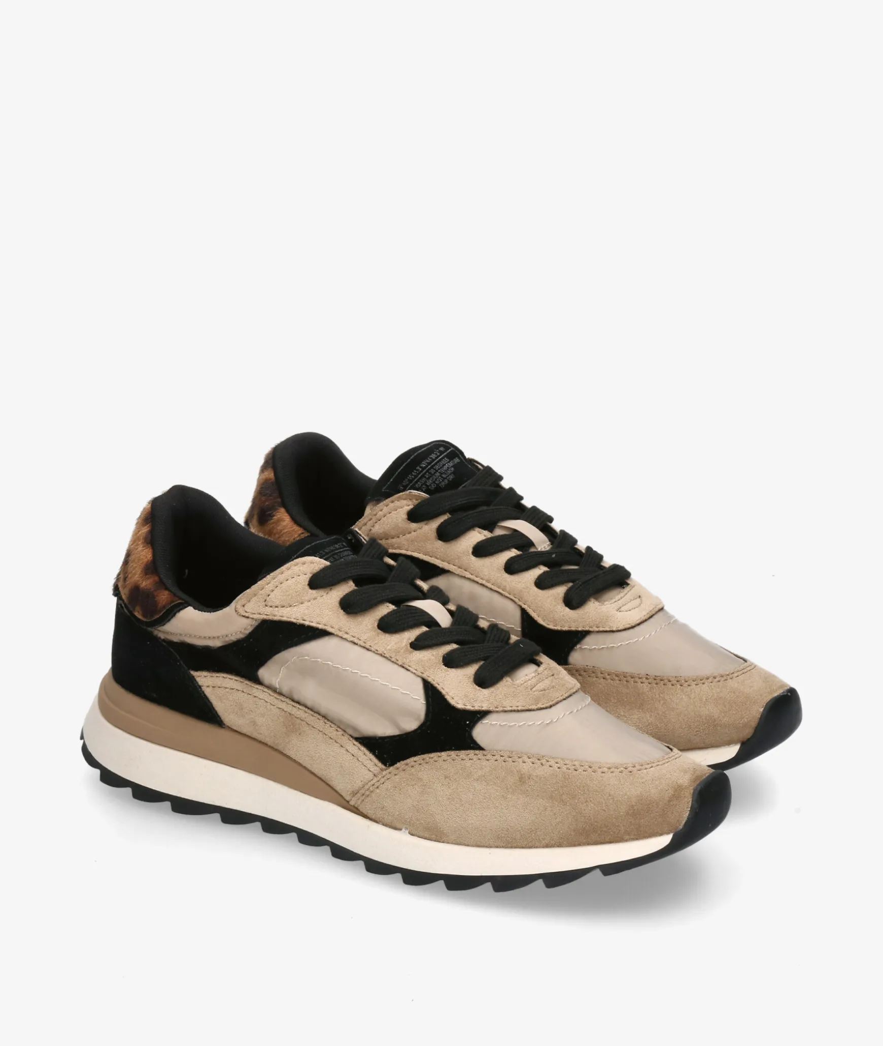 Deportivos CORINA M5550 en beige