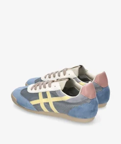 Deportivos CORINA M6035 en jeans