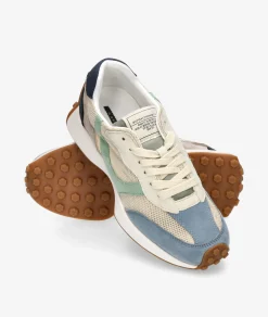 Deportivos CORINA M6070 en jeans