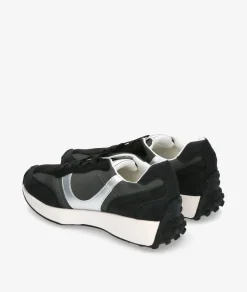 Deportivos CORINA M4530 en negro