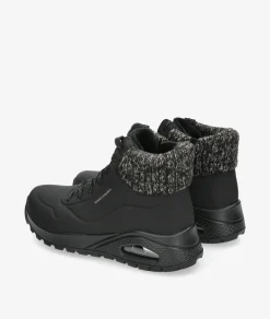 Deportivos Skechers 167988 en negro