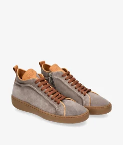 Deportivos Walk & Fly EST-03-104 en serraje taupe