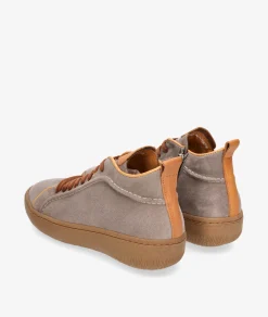 Deportivos Walk & Fly EST-03-104 en serraje taupe
