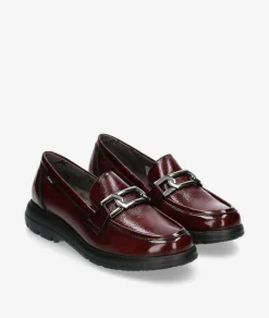 Mocasines Fluchos F1794 en charol burdeos