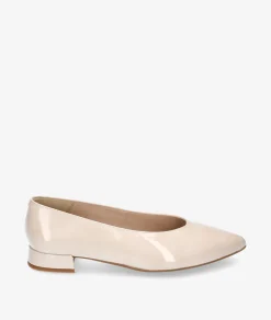 Salones bloom&you DAFNE en charol beige