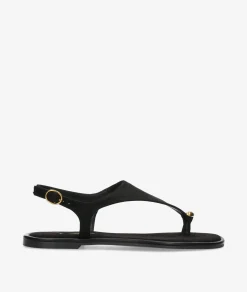 Sandalias CORINA M6442 en negro