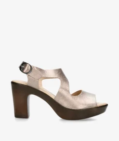 Sandalias pabloochoa.shoes 450 en taupe metalizado