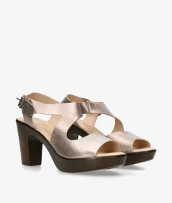 Sandalias pabloochoa.shoes 450 en taupe metalizado