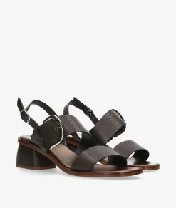 Sandalias pabloochoa.shoes 3103 en marrón