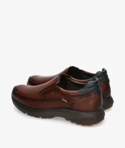 Zapatos casual Fluchos F2064 en cuero